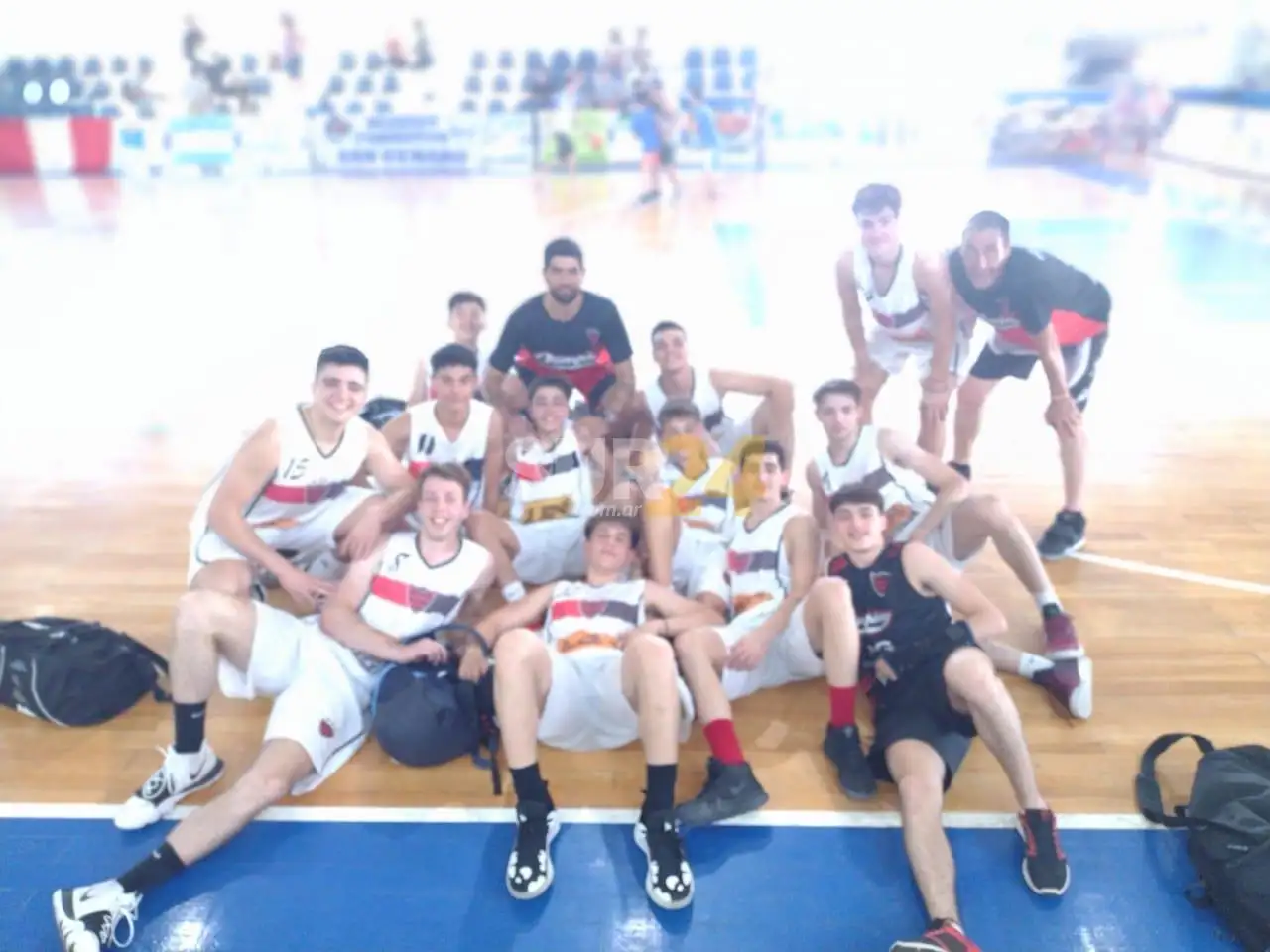 Olimpia BBC y Atenas avanzaron en el Federativo U17