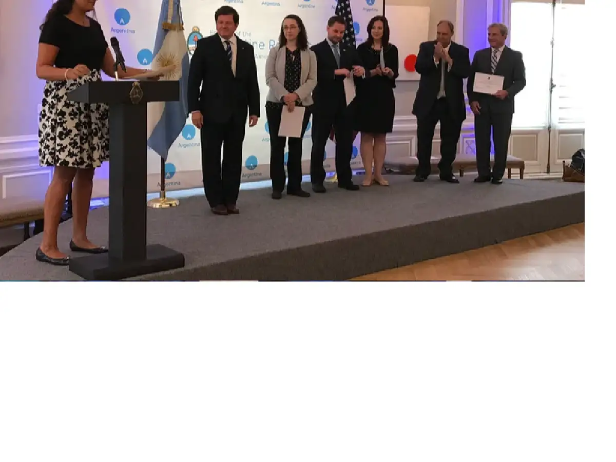 El embajador argentino en EEUU agradeció la desclasificación y entrega de los archivos de la dictadura: “Nos acerca a la verdad”