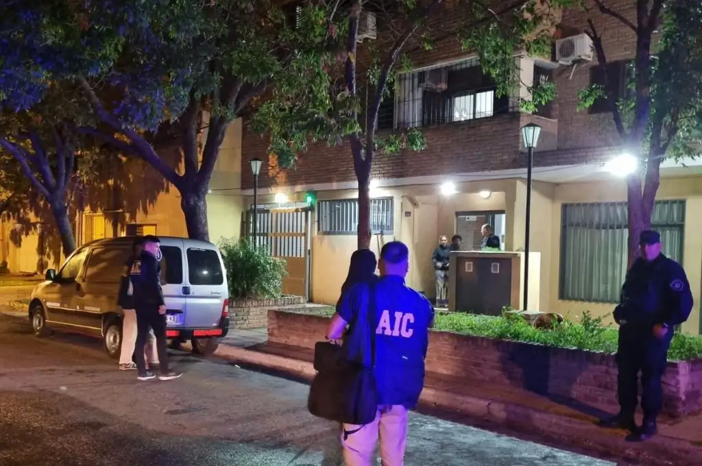 Santa Fe: una mujer fue herida por una bala perdida que entró por la ventana de su casa