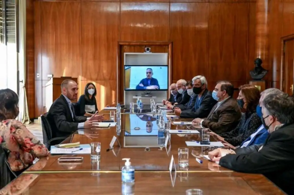 Martín Guzmán dijo que se busca reducir la brecha cambiaria