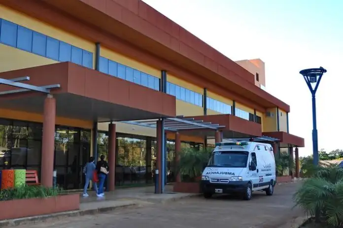 Balearon en la cabeza a una mujer mientras hablaba por teléfono con su padre