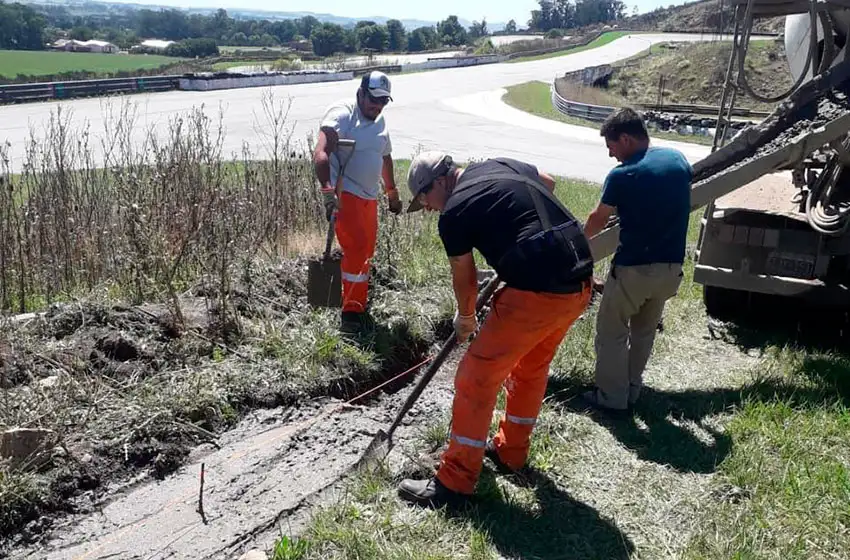 Comenzó la construcción de paredones en el Autódromo "Juan Manuel Fangio"