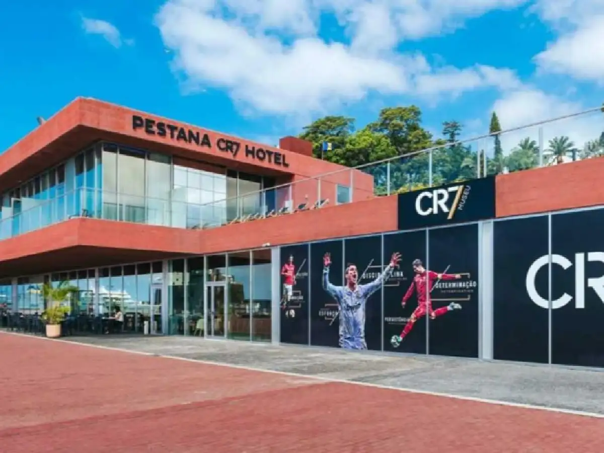 Cristiano abrirá un hotel en París 
