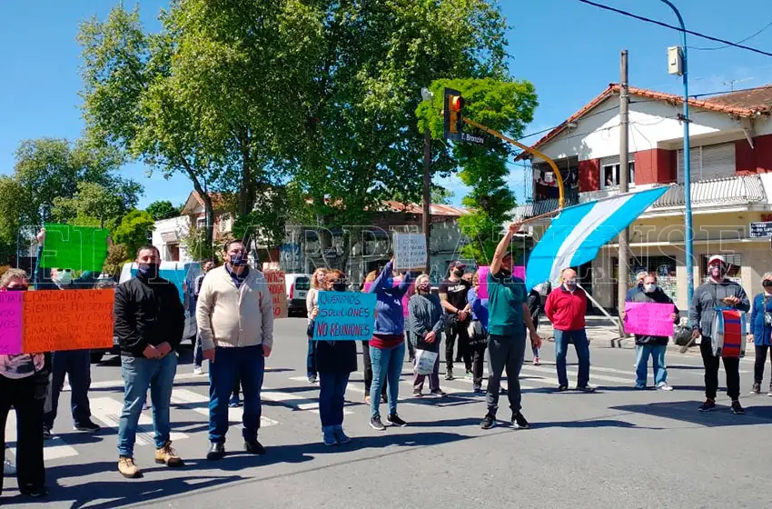 Positiva reunión entre vecinos de la Zona Roja y el secretario de Seguridad