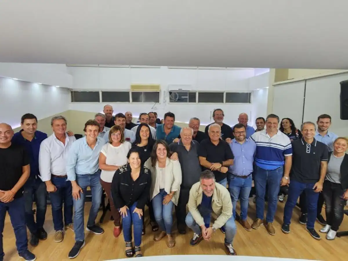 Fuerte apoyo de los intendentes de San Justo a Martín Llaryora