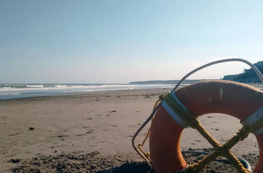 Denuncian que durante décadas se permitió explotar una playa pública