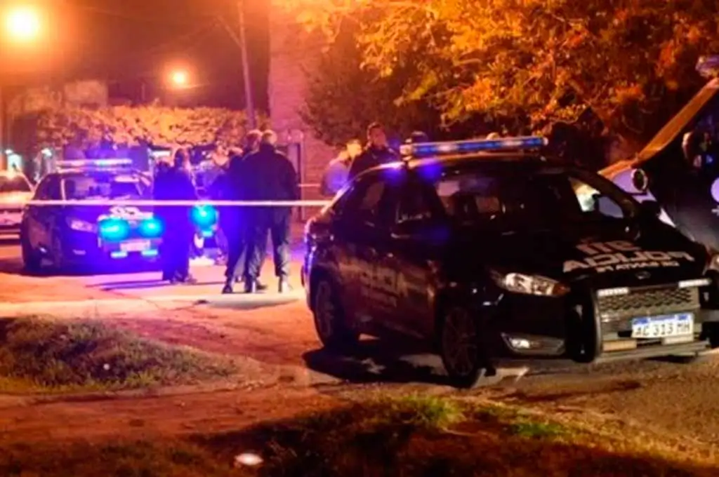 Rosario: asesinan a una mujer en su casa