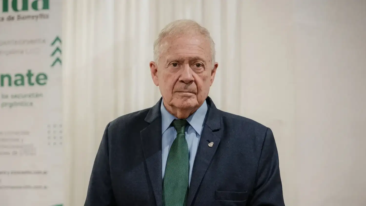 Pizzi cuestionó el recorte de Remediar y alertó por la presión sobre el sistema público de salud.