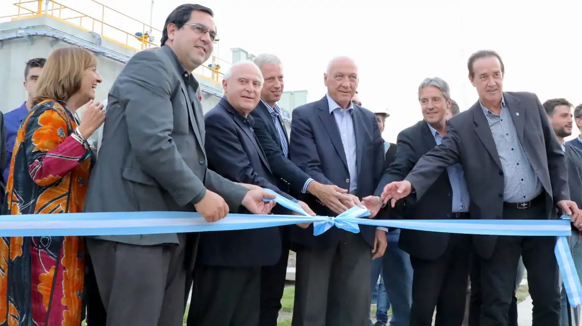 Lifschitz puso en marcha el Acueducto Reconquista