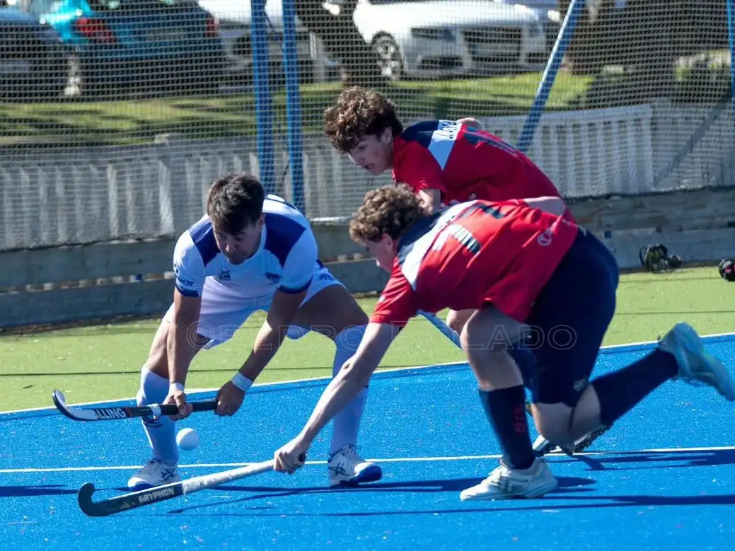 Rodrigo Torres con la casaca del Sardinero HC.