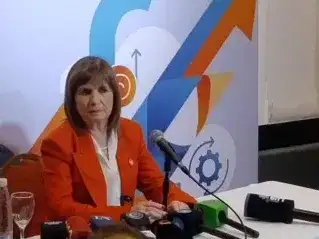 Según Bullrich, Monteoliva mantiene contacto con el intendente Agustín Neme y con las autoridades provinciales.