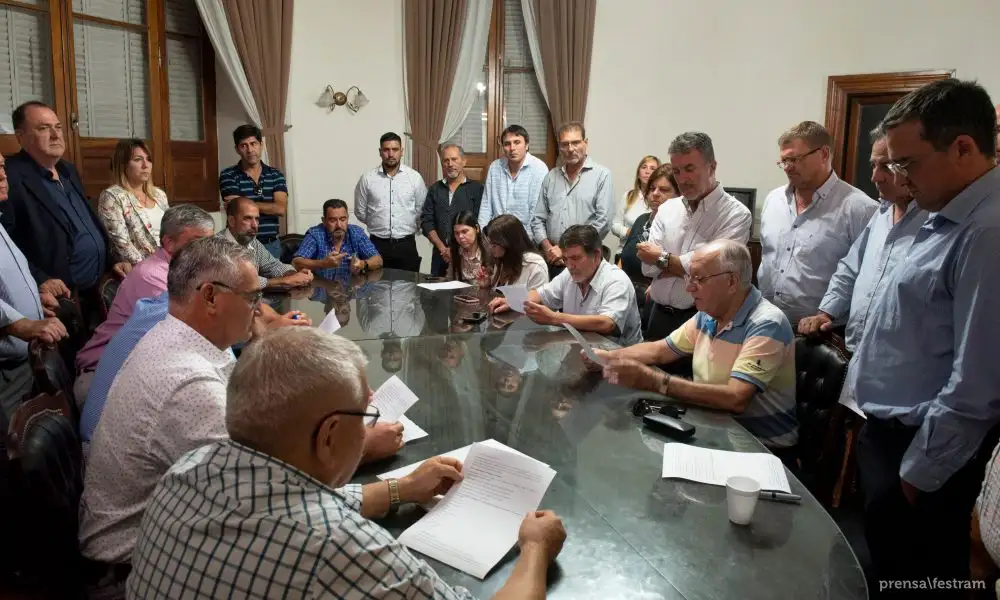 Los trabajadores municipales alcanzaron el primer acuerdo salarial