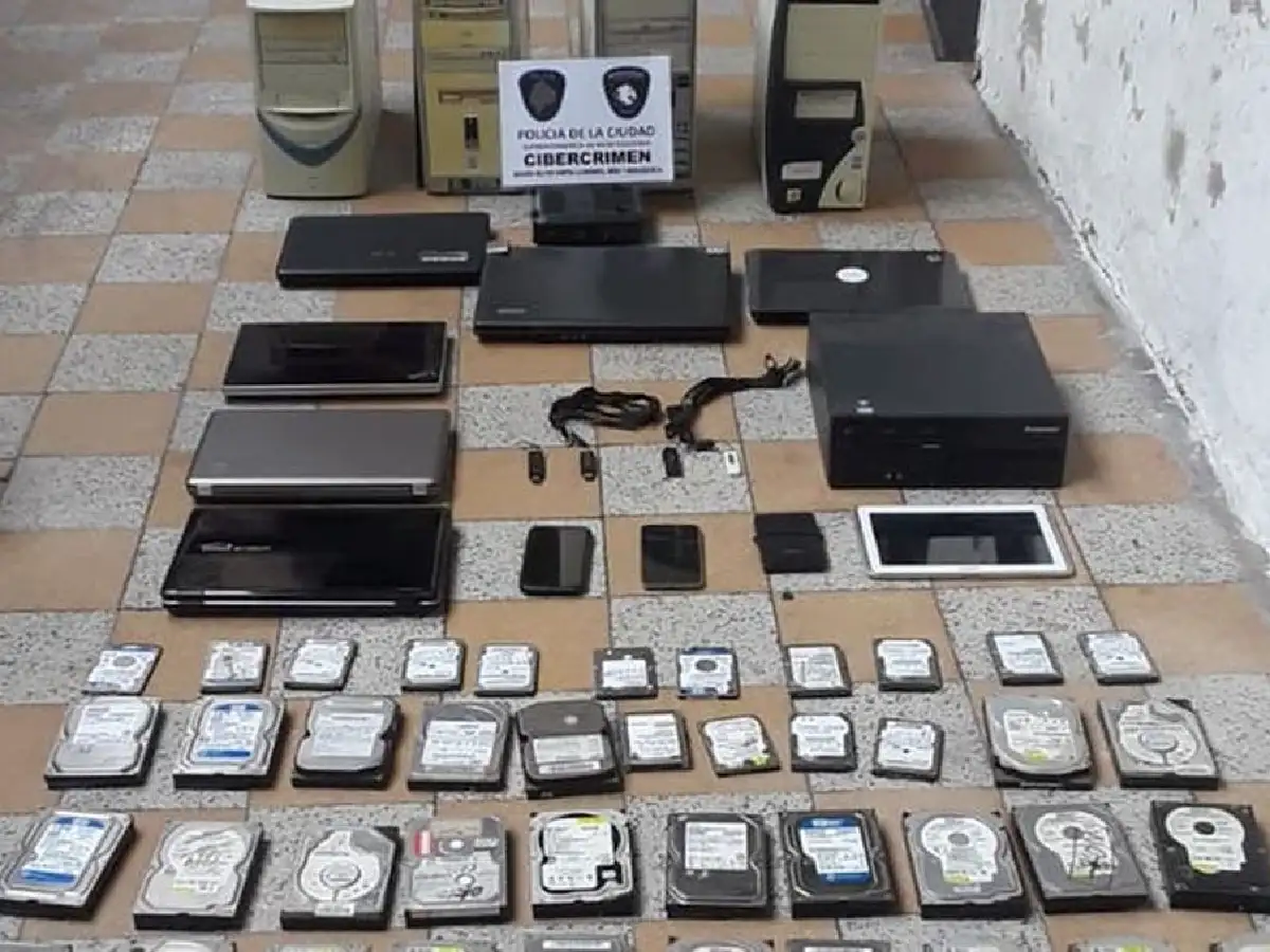 Detuvieron  a un hombre de 71 años por distribuir pornografía infantil