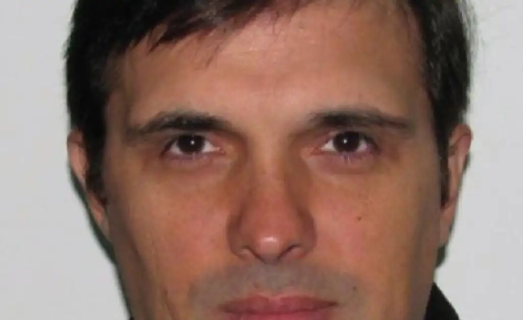 Se busca prófugo y ofrecen recompensa