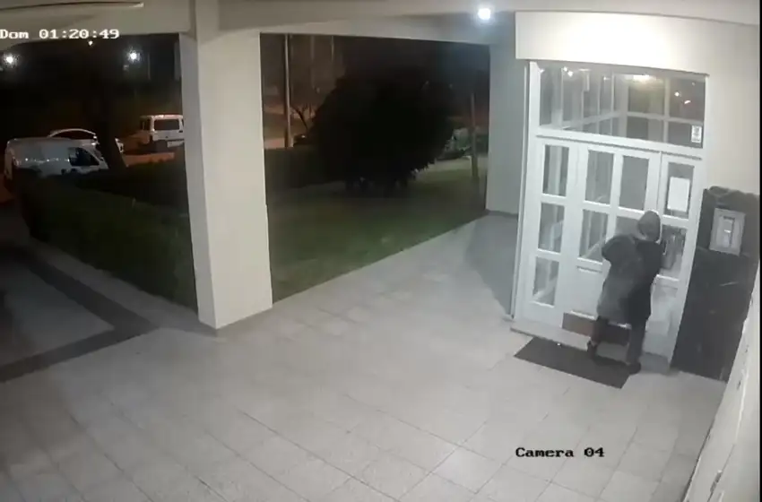 Video: así roban picaportes en el puerto de Mar del Plata