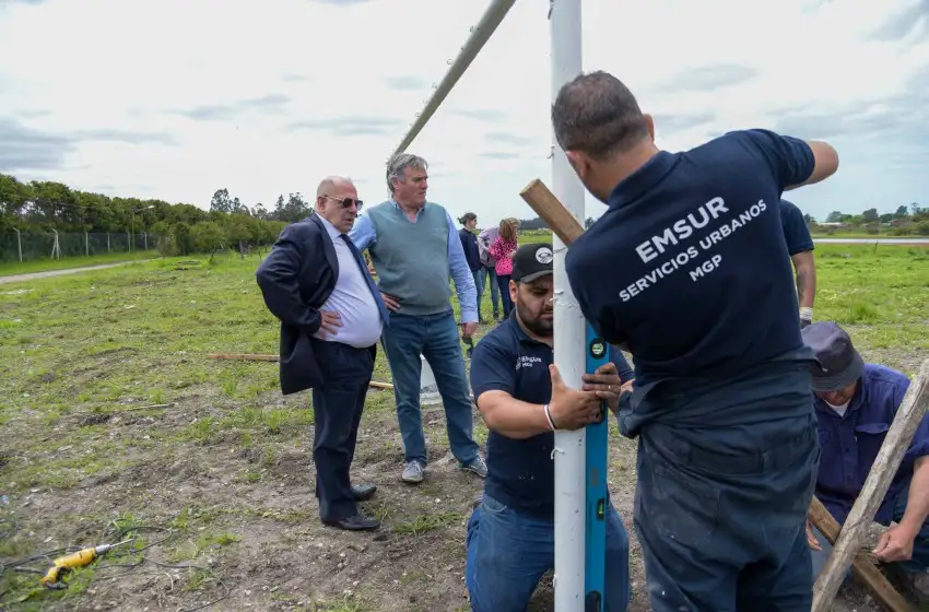 Un terreno pasó a ser una cancha de fútbol