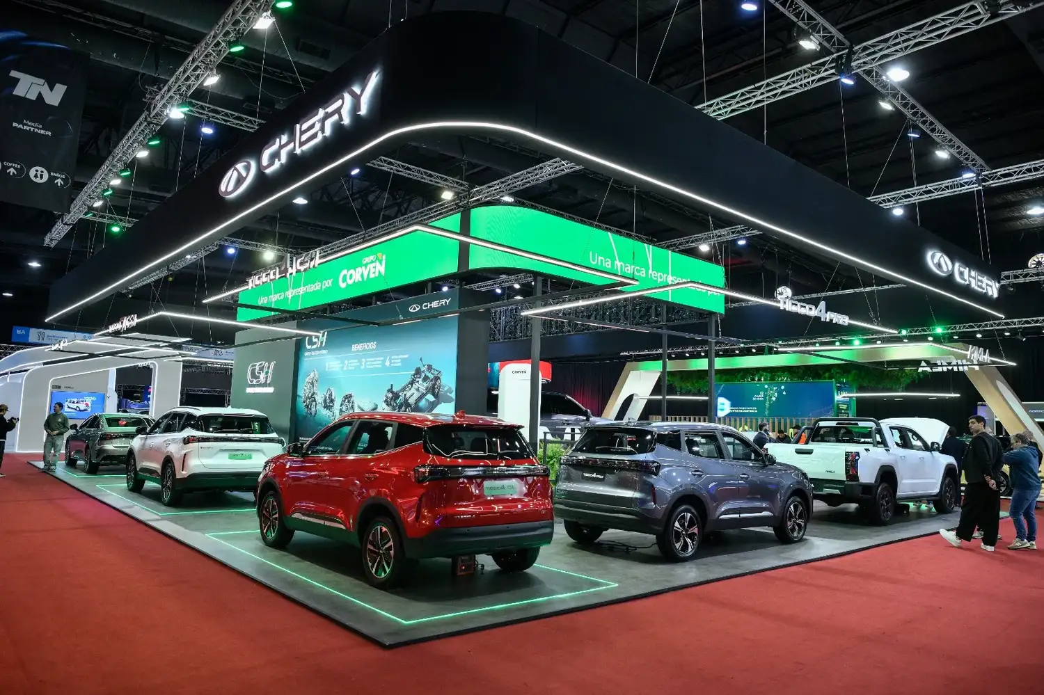 Chery aprovechó su participación en Expo Auto Chino para desplegar una fuerte ofensiva de producto en el mercado argentino.