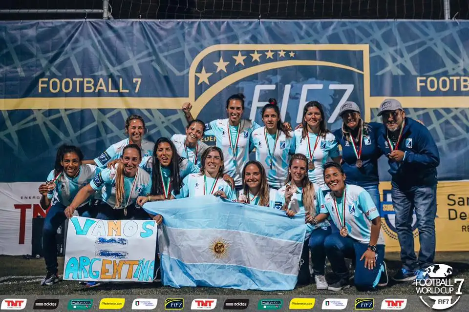 Fútbol 7: Con dos marplatenses, Argentina subió al podio