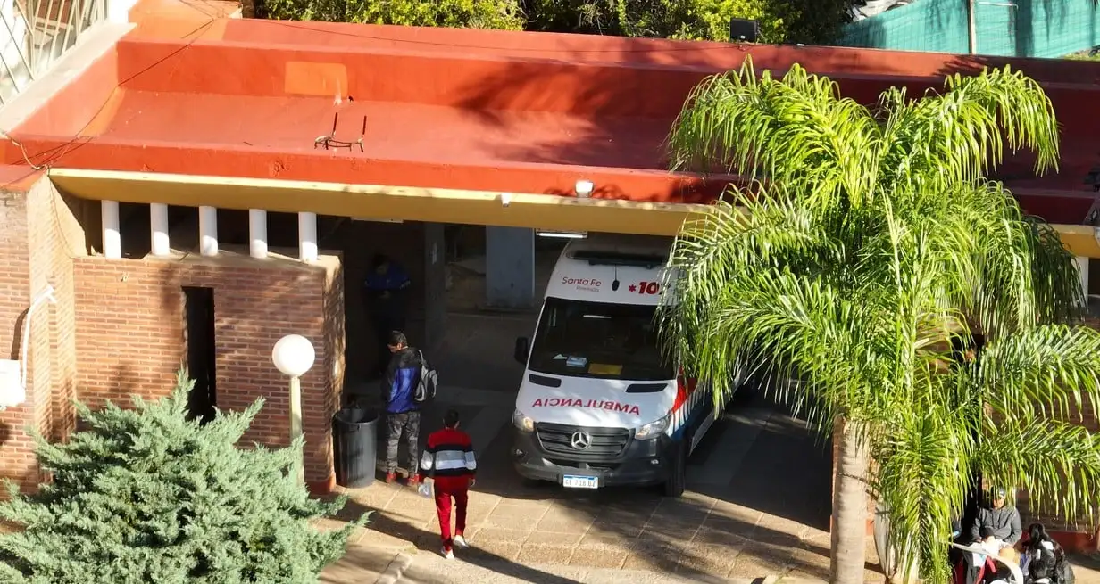El pequeño de 4 años fue llevado al Hospital de Niños por sus padres. Tenía el proyectil incrustado en su brazo izquierdo. Crédito: Fernando Nicola