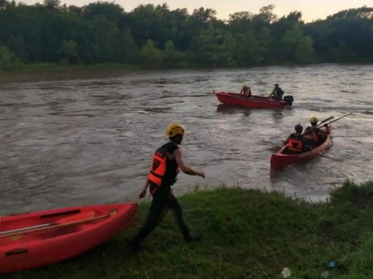 Buscan a un pescador que cayó a un río del sudeste de Córdoba