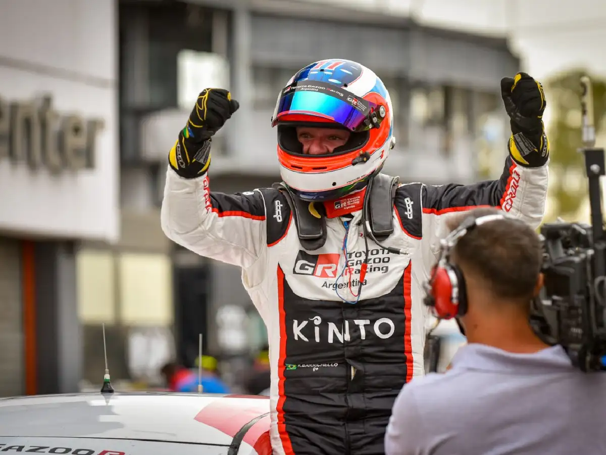 Súper TC2000: Barrichello volvió a brillar en Buenos Aires