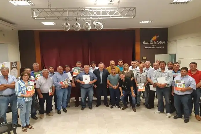 “Ilumina tu provincia”: 245 localidades ya se sumaron al proyecto
