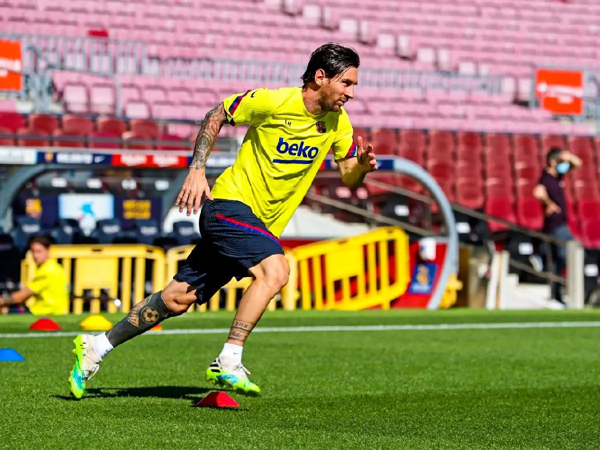 Messi regresó al Camp Nou después de tres meses