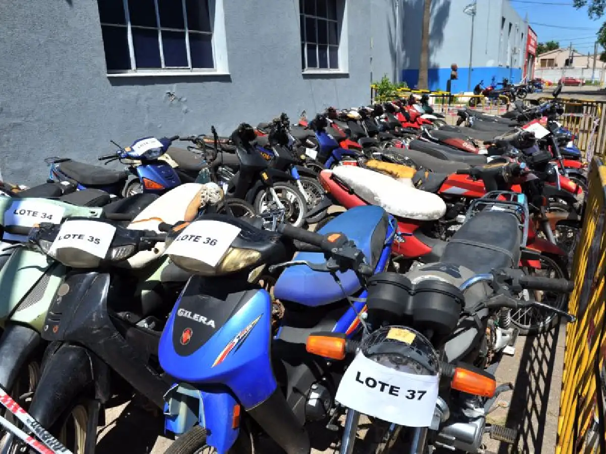 Municipio avanza en la organización del tercer remate de motos y autos