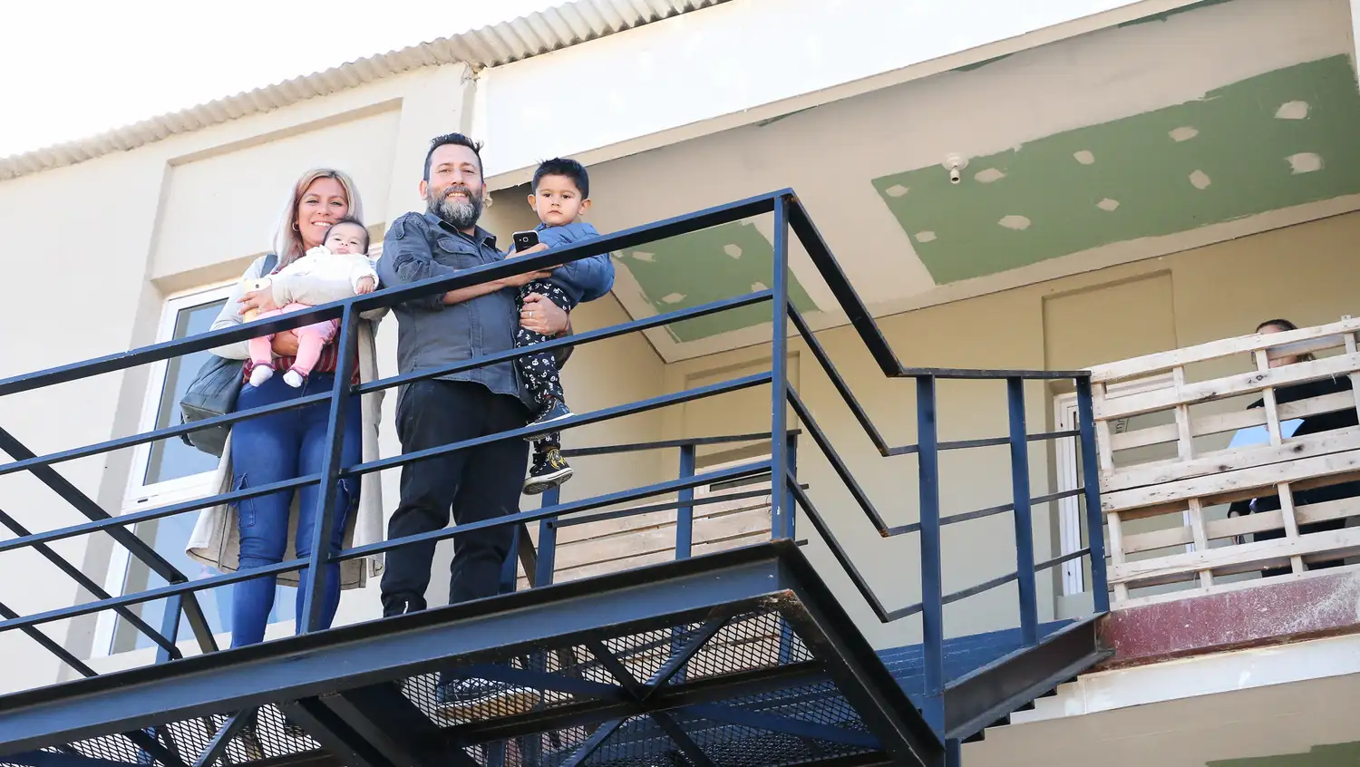 Otras 78 familias firmaron sus boletos de compraventa en la ciudad