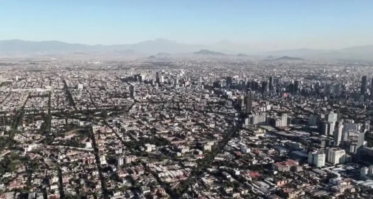 La encuesta también refleja cambios sociales durante el último lustro. Foto: México DF.