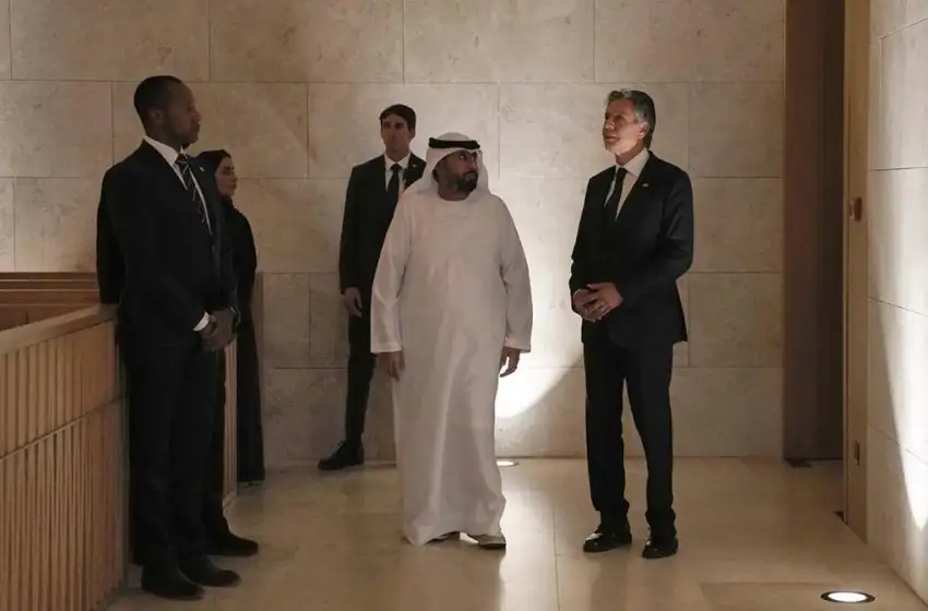 Blinken se reunió con el príncipe heredero saudita por el conflicto entre Israel y Hamas