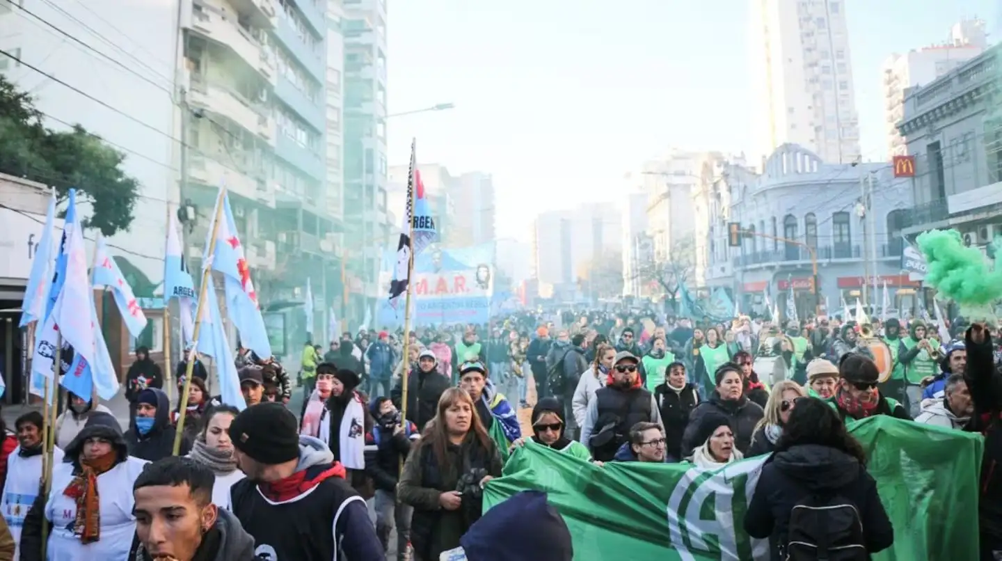 Trabajadores de ATE se movilizarán este martes al Congreso de la Nación.