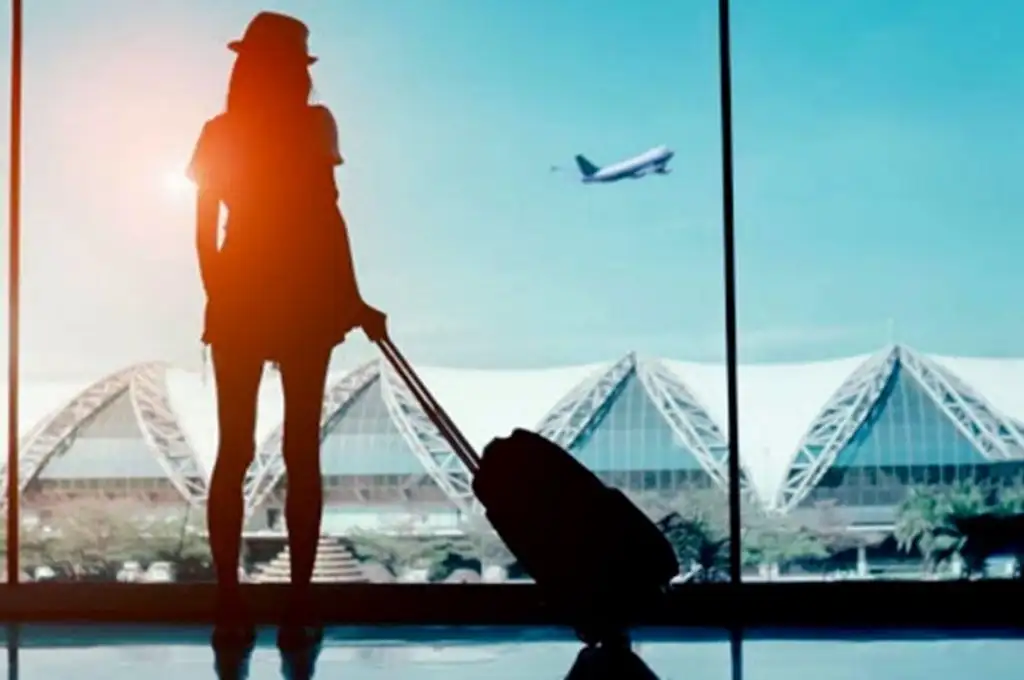 El turismo mundial retrocedió a niveles de 1990 con una caída del 72%