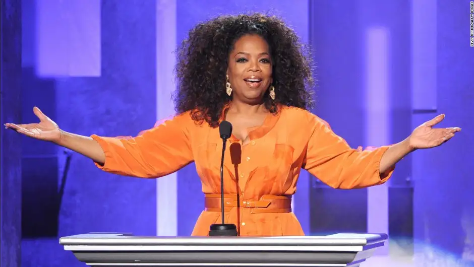 Oprah dona dos millones de dólares a la reconstrucción de Puerto Rico