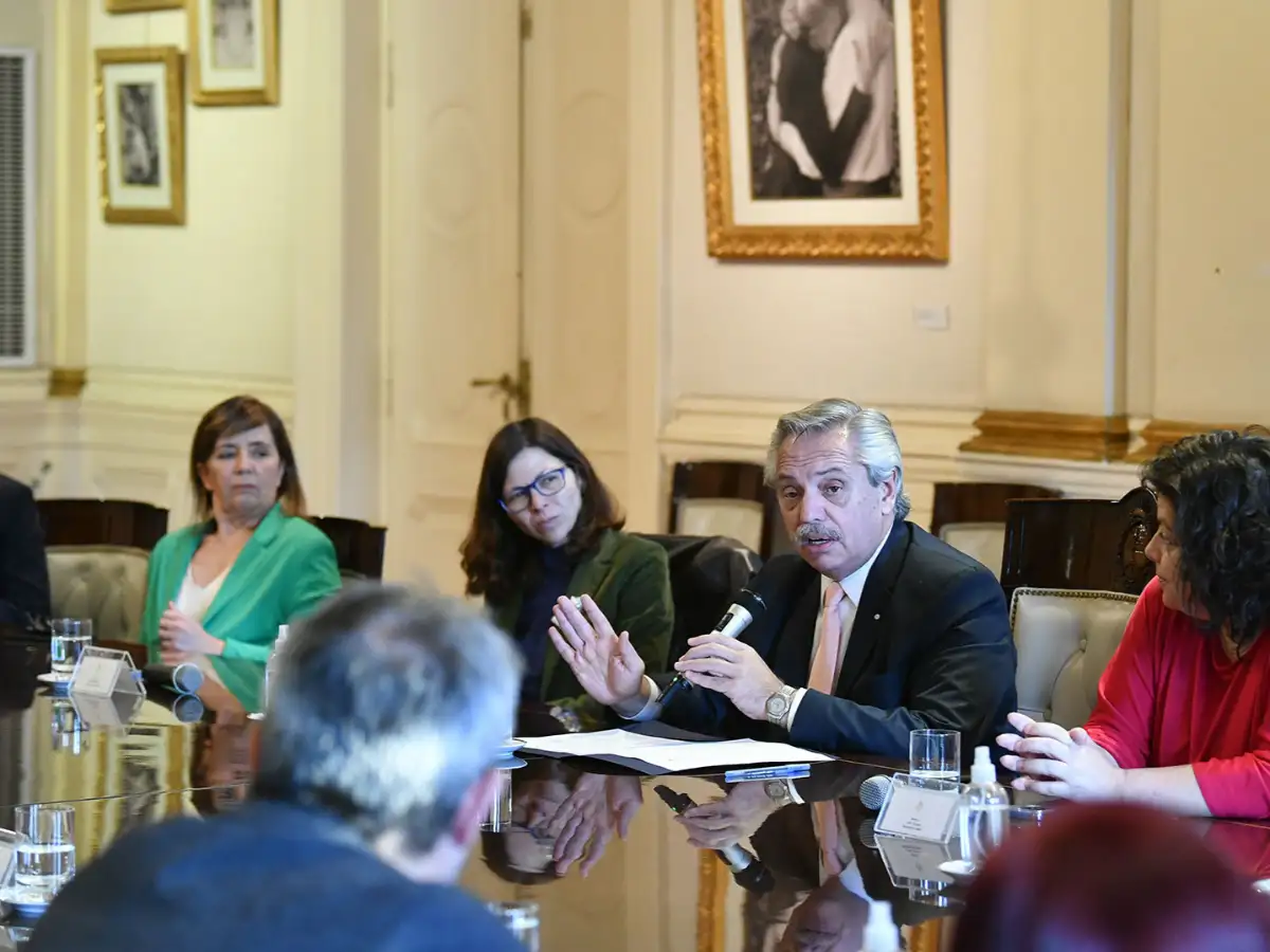 Frente a la crisis, Alberto Fernández vuelve a considerar un cambio de Gabinete y define más medidas económicas