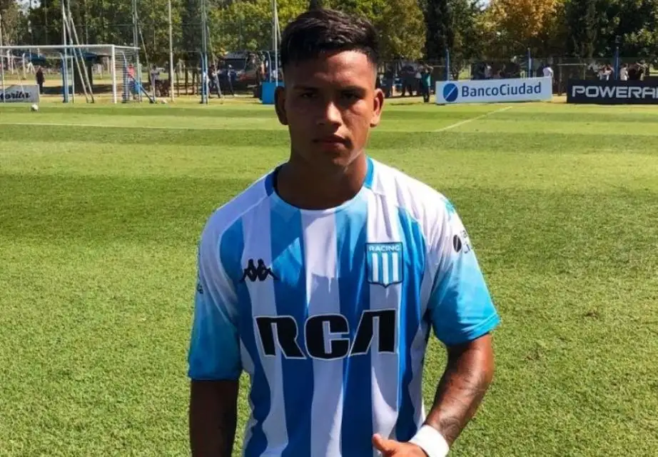 Alvarado suma a Rodrigo Sequeira y Agustín Araujo