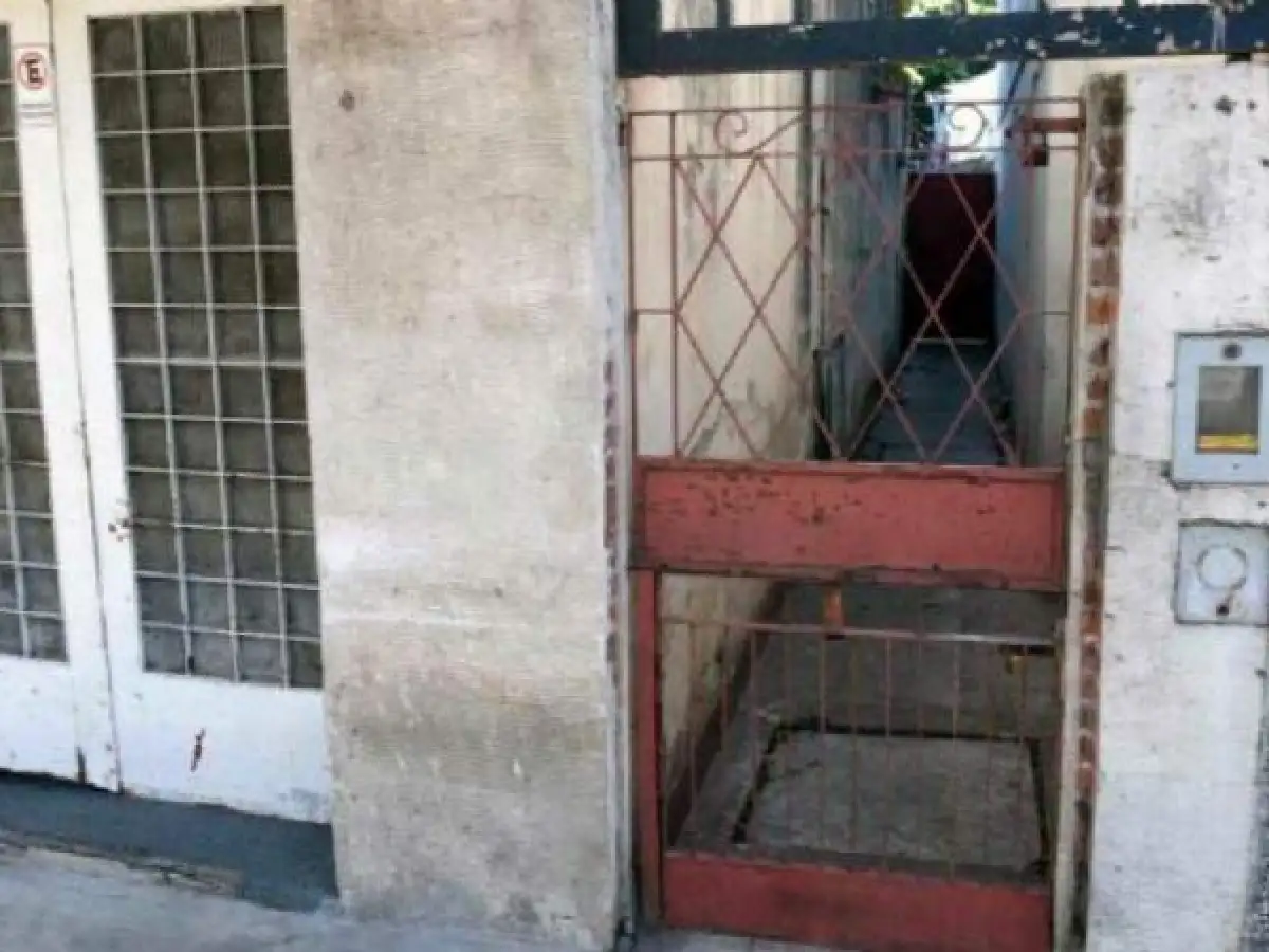 Horror en Rosario: su pareja la tuvo cautiva 20 años, la encadenaba a la pata de la cama y hasta le cambió el nombre