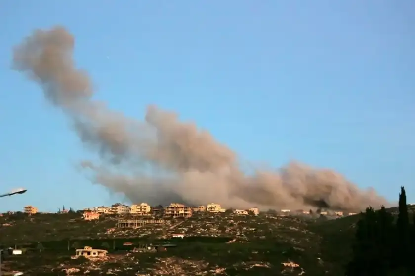 Israel atacó estructuras terroristas de Hezbollah en respuesta a lanzamientos de cohetes desde el Líbano