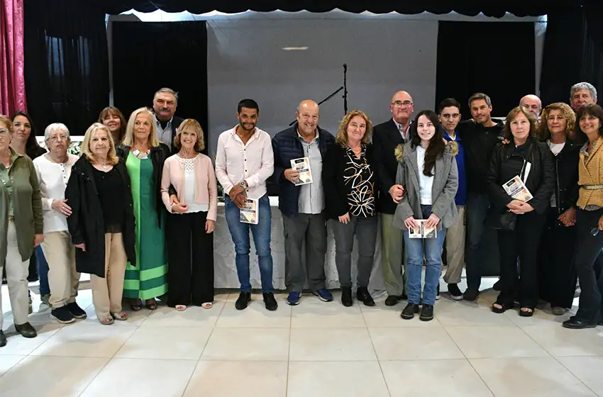 Con historia, recuerdos, cultura y música, General Pirán conmemoró un nuevo aniversario