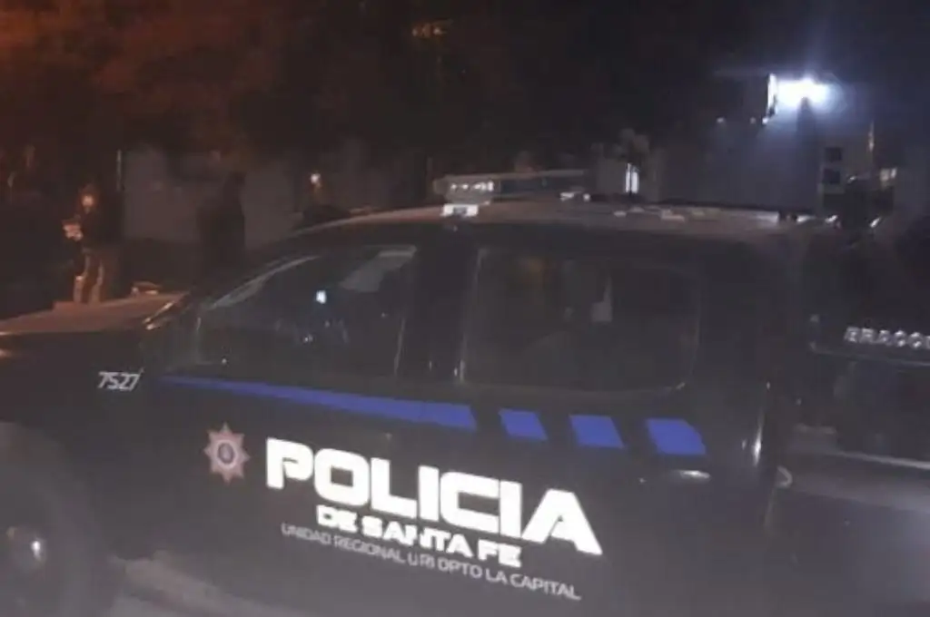 Violento asalto a una joven en barrio El Pozo terminó con una pelea feroz entre vecinos
