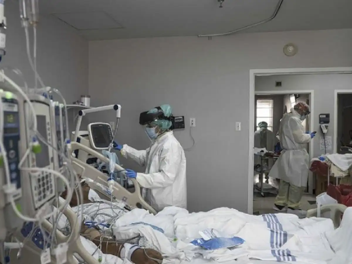 Bajan los casos de covid en Argentina: reportaron 9.000 nuevos contagios y 310 muertes