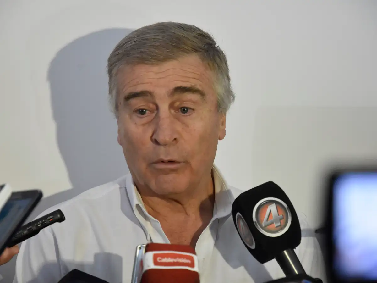 Aguad dijo que la prioridad es hallar el ARA San Juan y negó cualquier diferencia con la Armada