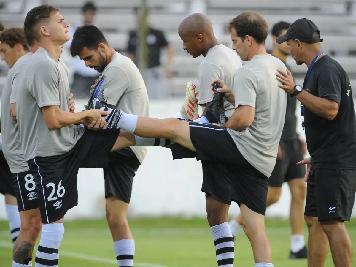 Equipos de Uruguay vuelven a las prácticas