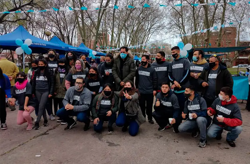 "Ni un pibe con hambre en la Argentina" frente a la Municipalidad