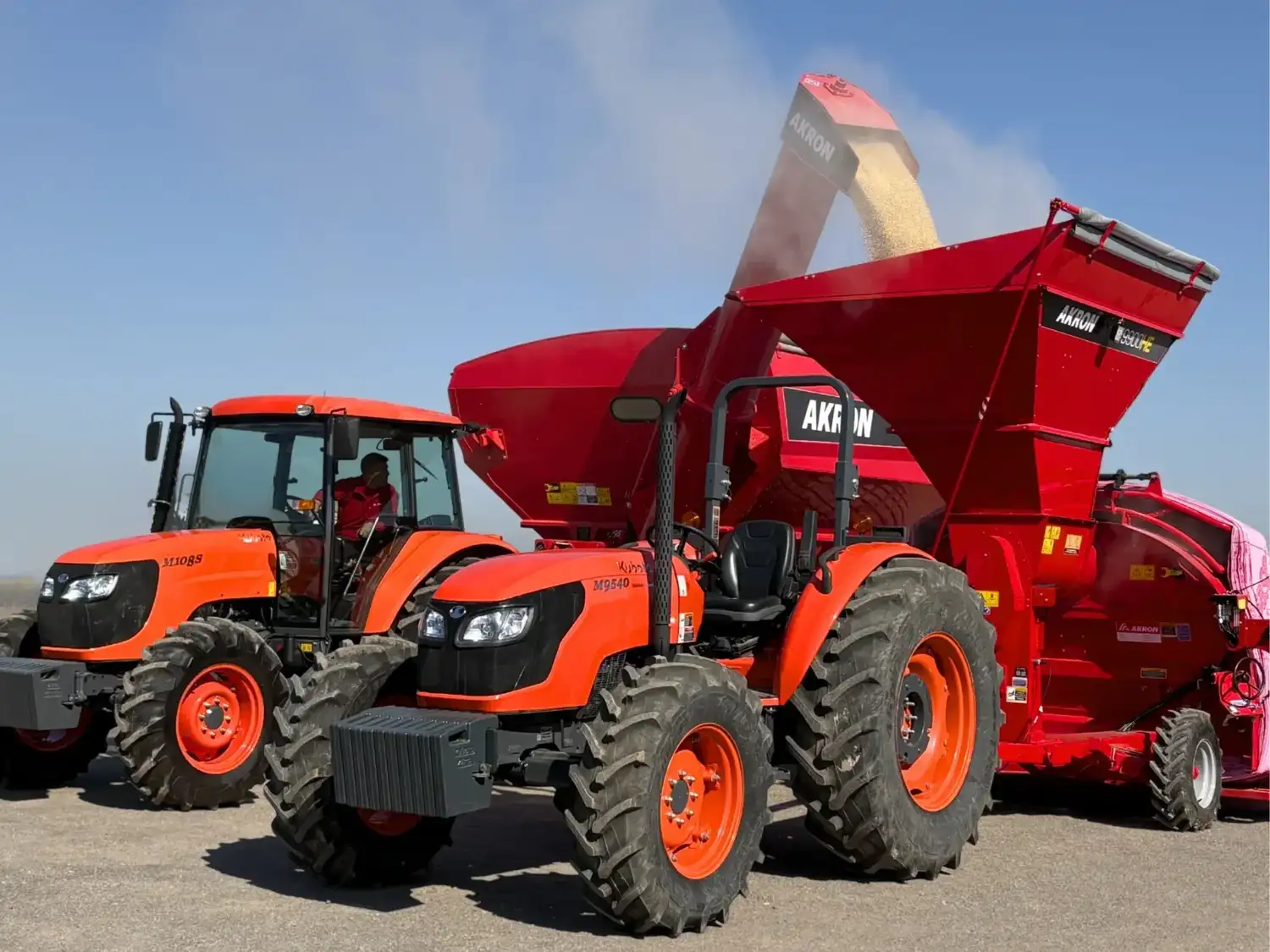 Kubota y Mojon Uno
