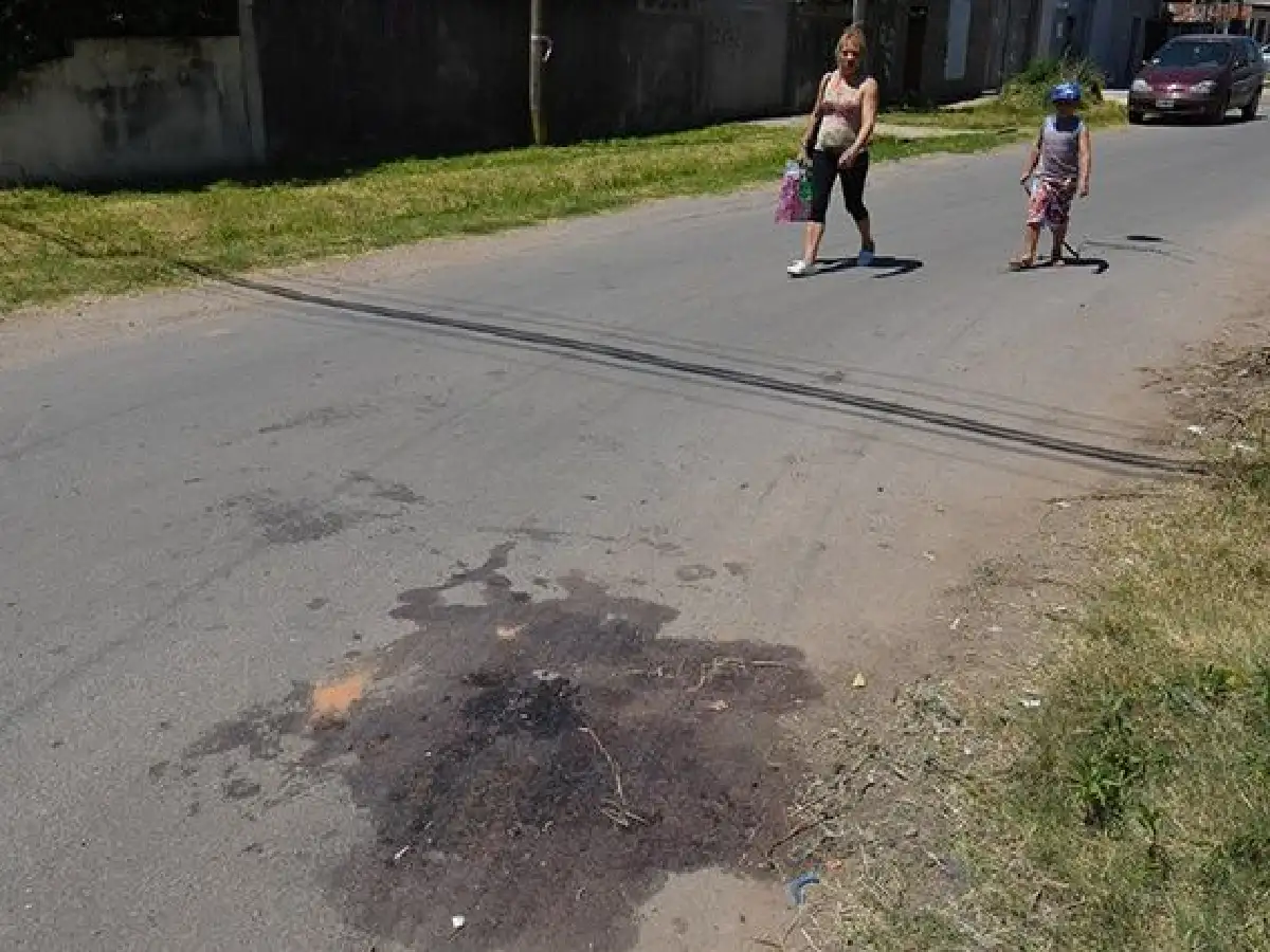 Iba en una moto con su hijo de 2 años y lo mataron a balazos en Santa Fe