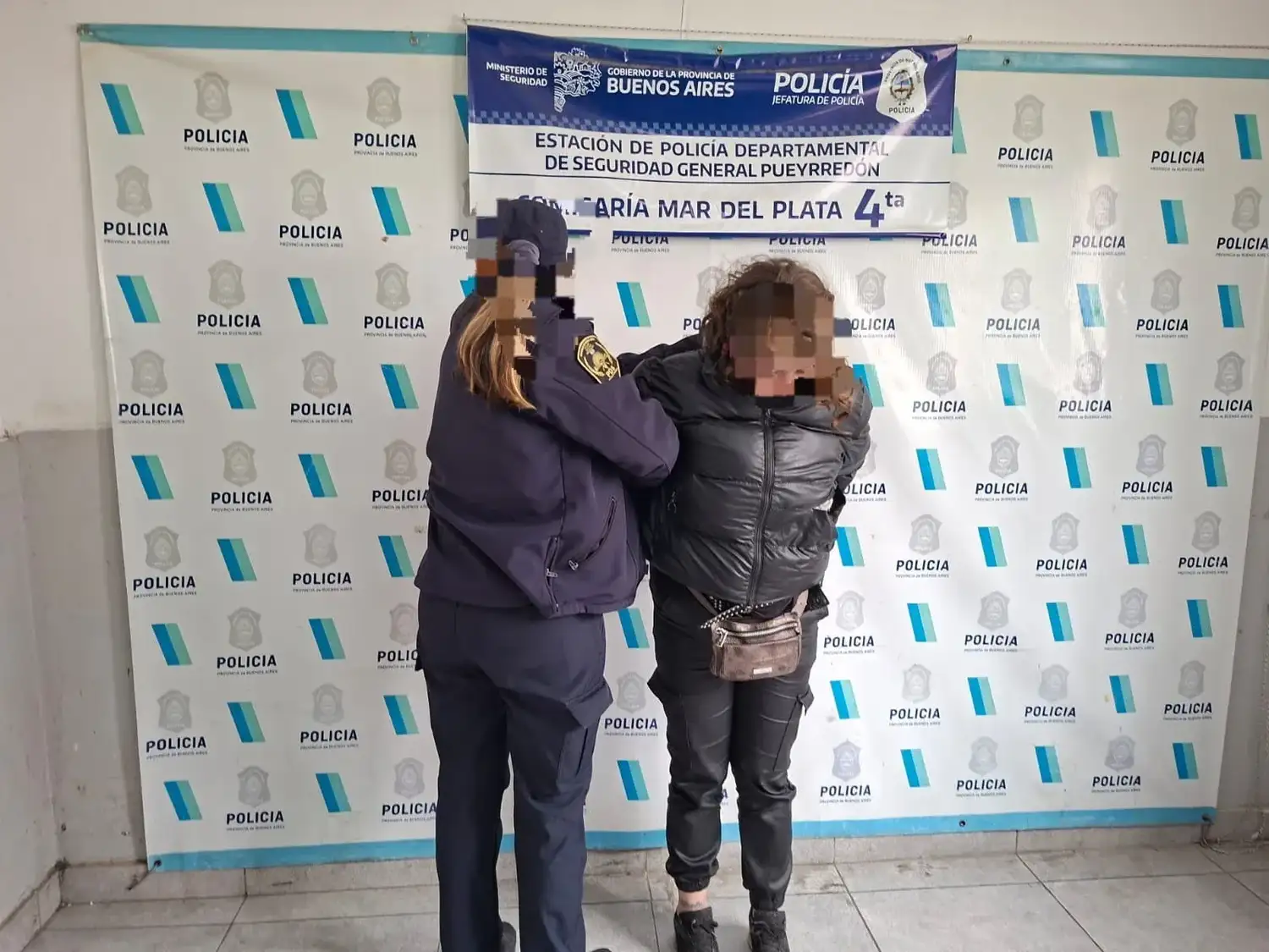 Quiso robar mercadería y rompió la puerta de un supermercado en Nueva Pompeya