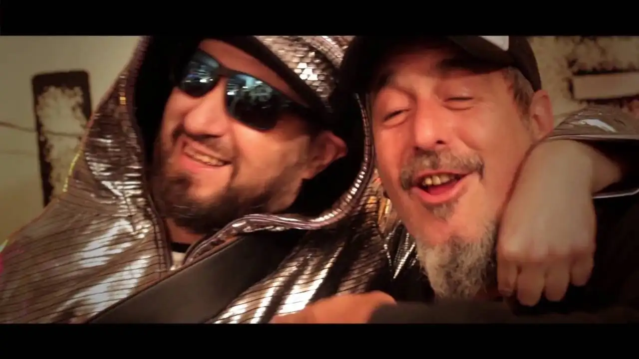 Kapanga presenta "Mis amigos"