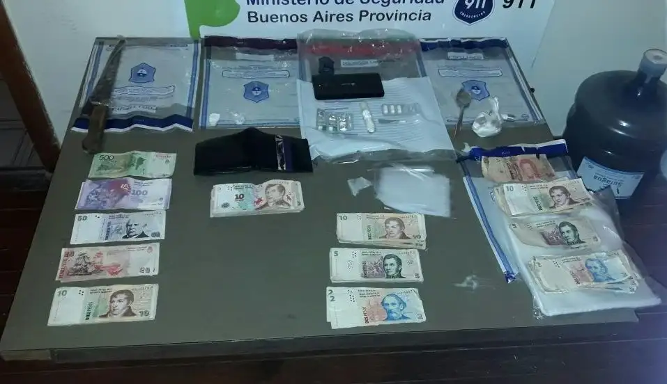 Cayó un hombre que tenía un comercio de drogas en el barrio Alfar