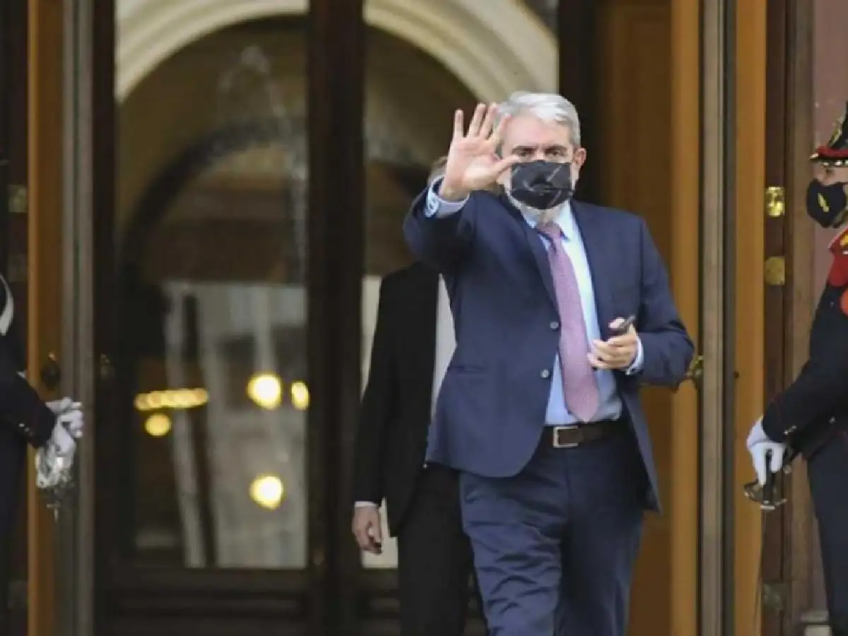 Consecuencia de ataque a Cristina Fernández: Aníbal Fernández puso a disposición su renuncia
